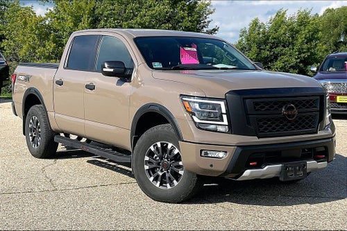 2024 Nissan Titan PRO-4X