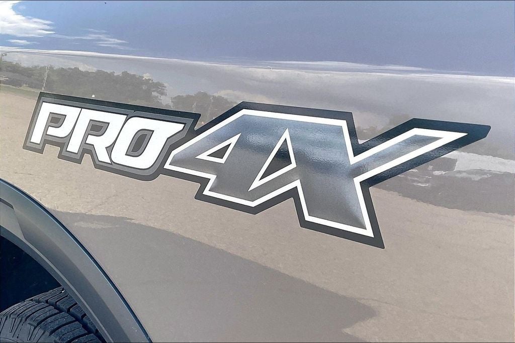 2024 Nissan Titan PRO-4X