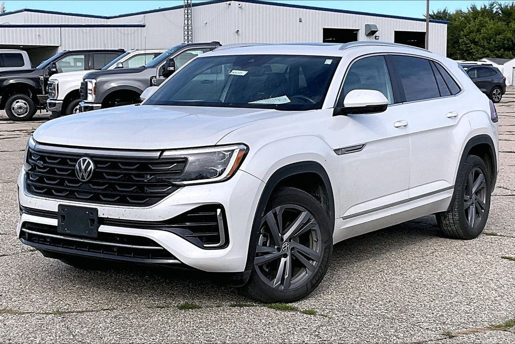 2024 Volkswagen Atlas Cross Sport 2.0T SEL R-Line