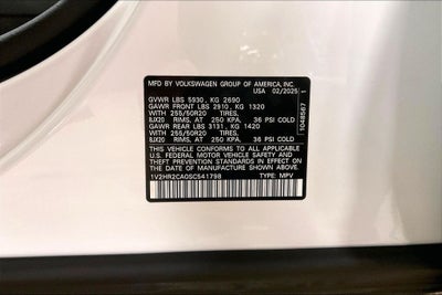 2025 Volkswagen Atlas 2.0T SE w/Technology