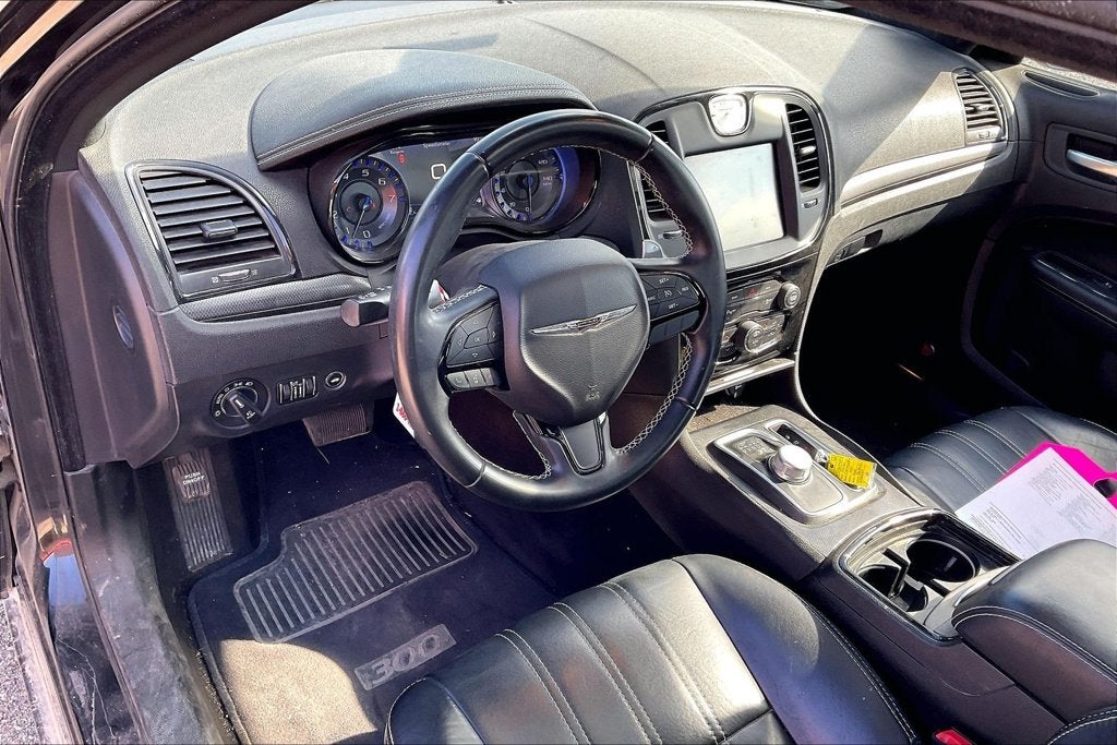 2016 Chrysler 300 S