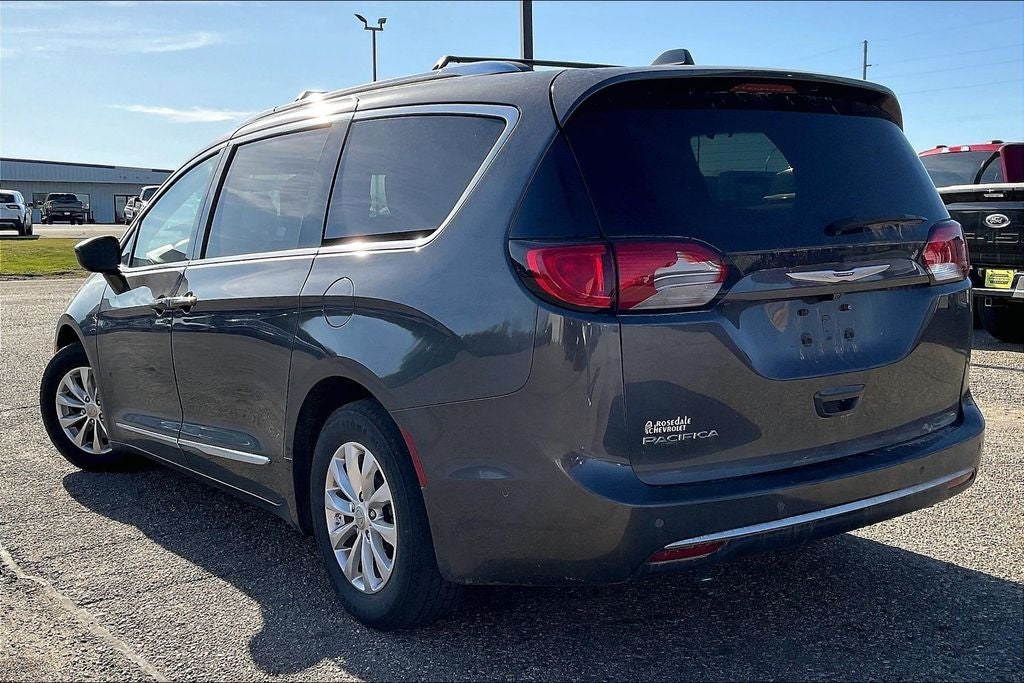 2018 Chrysler Pacifica Touring L Plus
