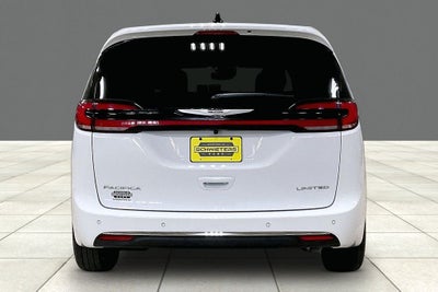 2026 Chrysler Pacifica Limited