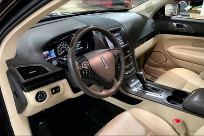 2019 Lincoln MKT Standard