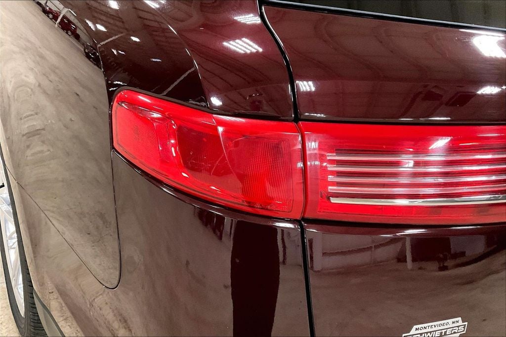 2019 Lincoln MKT Standard