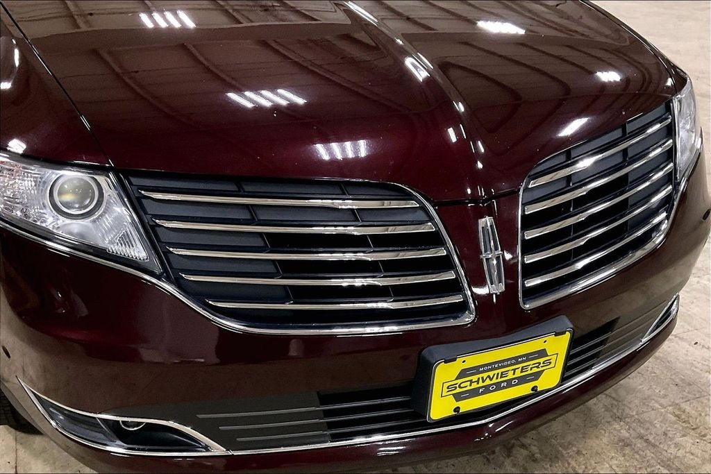 2019 Lincoln MKT Standard