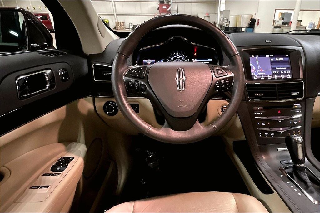 2019 Lincoln MKT Standard