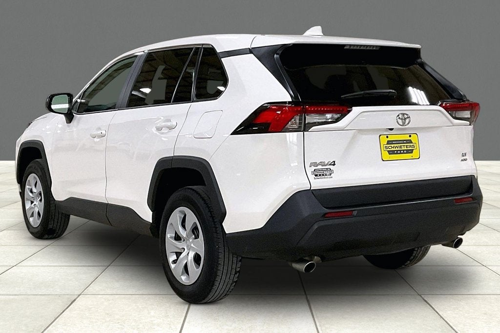 2025 Toyota RAV4 LE