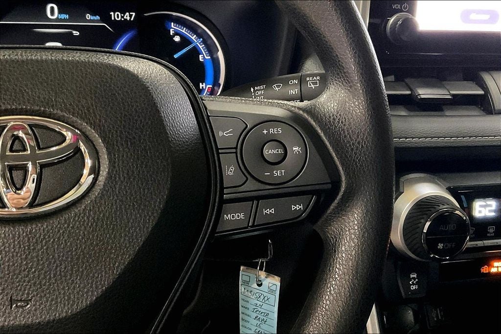 2024 Toyota RAV4 Hybrid LE