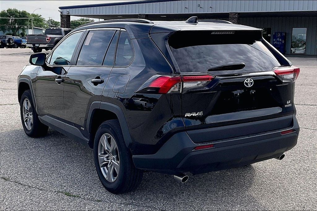 2024 Toyota RAV4 Hybrid LE