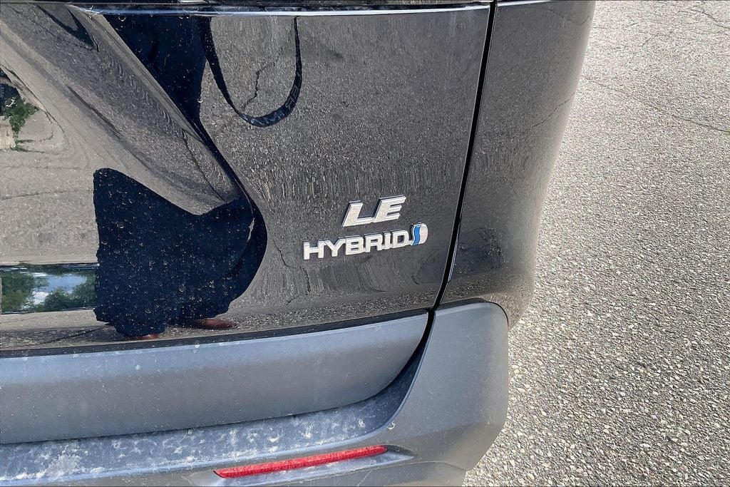 2024 Toyota RAV4 Hybrid LE