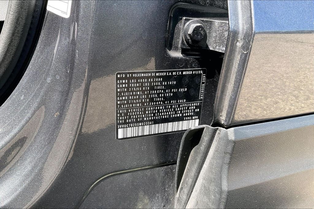 2025 Volkswagen Taos 1.5T SE