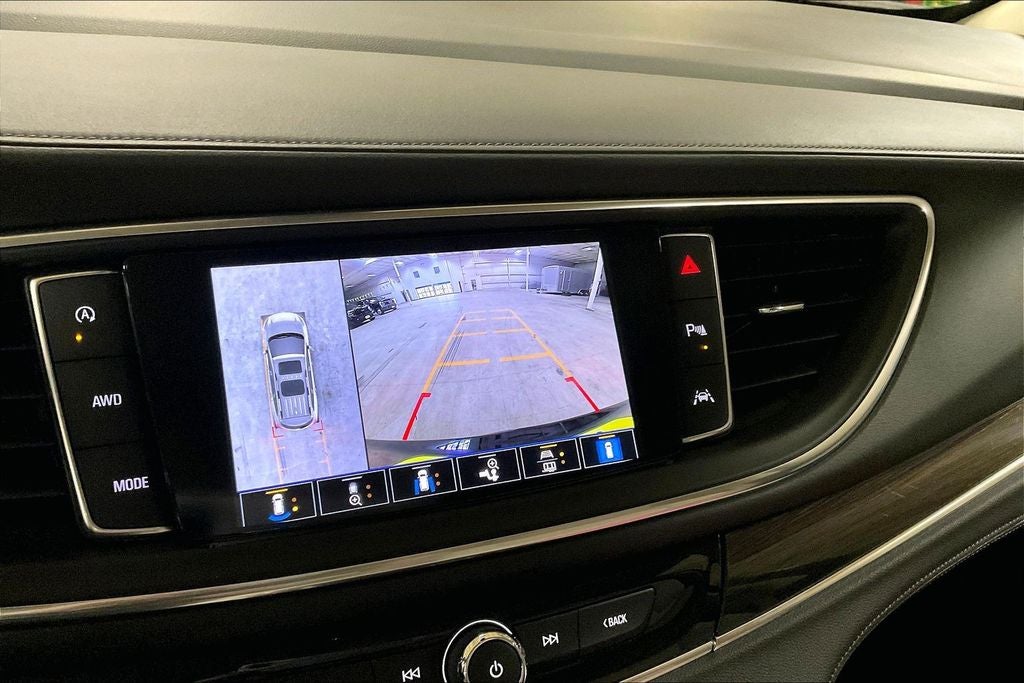 2024 Buick Enclave Essence