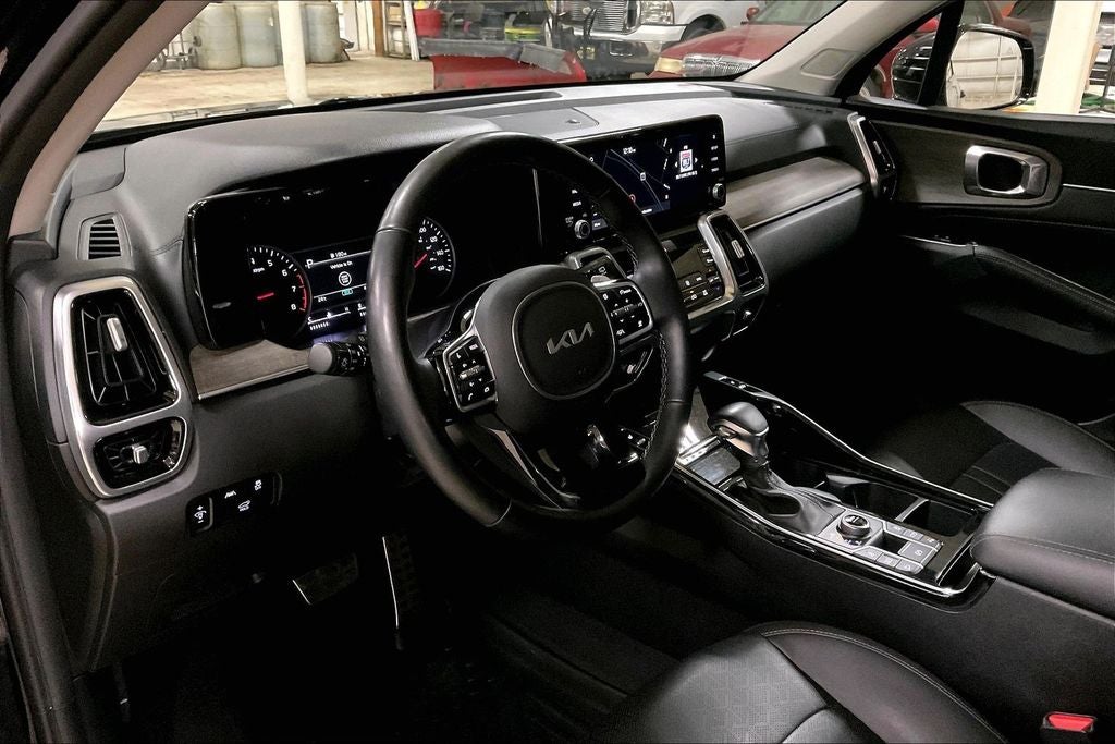 2023 Kia Sorento X-Line EX