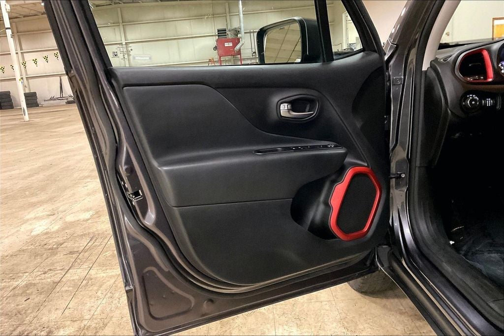 2021 Jeep Renegade Trailhawk
